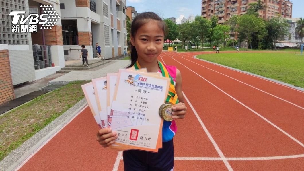 小飛毛腿!小六女童60米短跑7秒94 校方:百年奇才