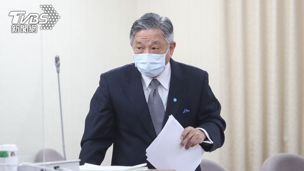 田中光:52名駐外人員染疫 1人重症7人輕症