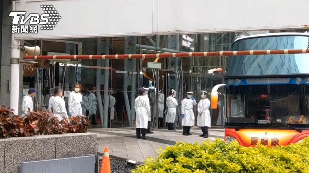 機師防疫破口誰戳的?她怒點名范雲:換成藍委早被罵死