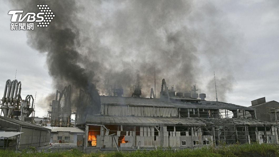 日本福島化學工廠爆炸濃煙竄天際 4人輕重傷