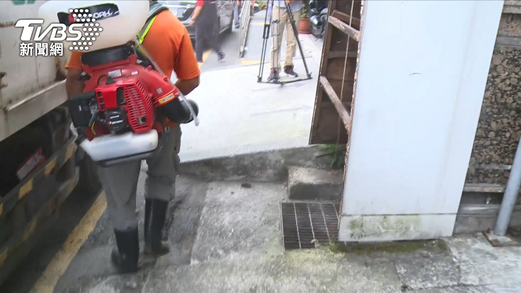 本土暴增警戒升級太慢?他:指揮中心有「心知肚明」顧慮