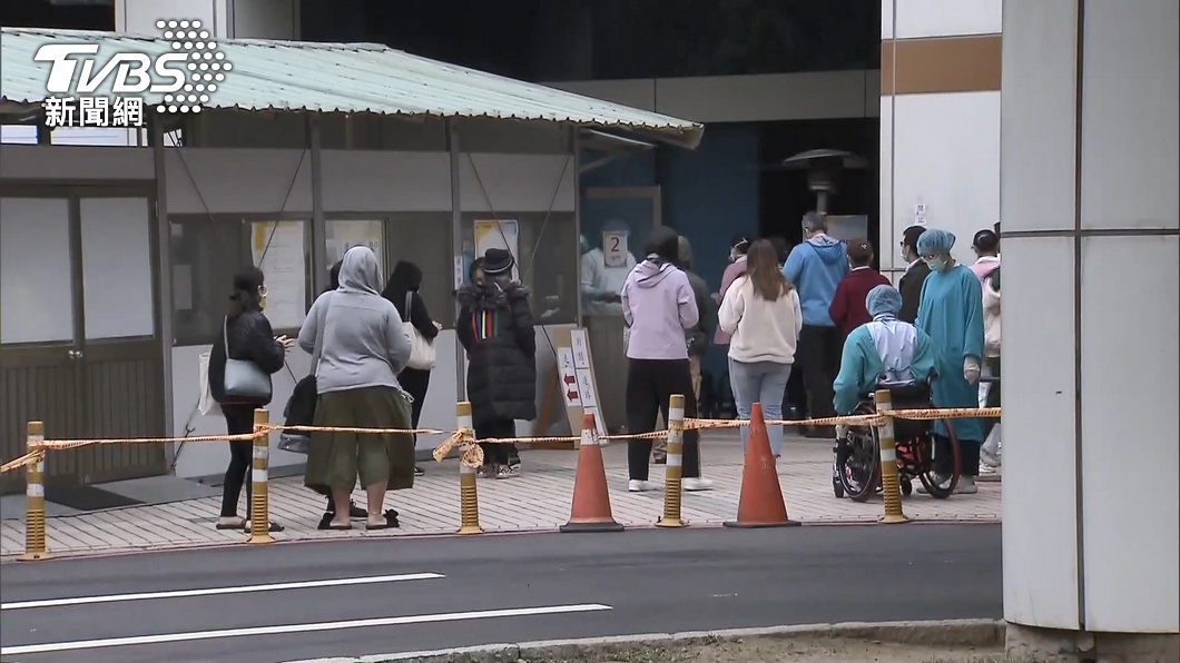 台商感嘆自費採檢價格太高。(示意圖/TVBS)