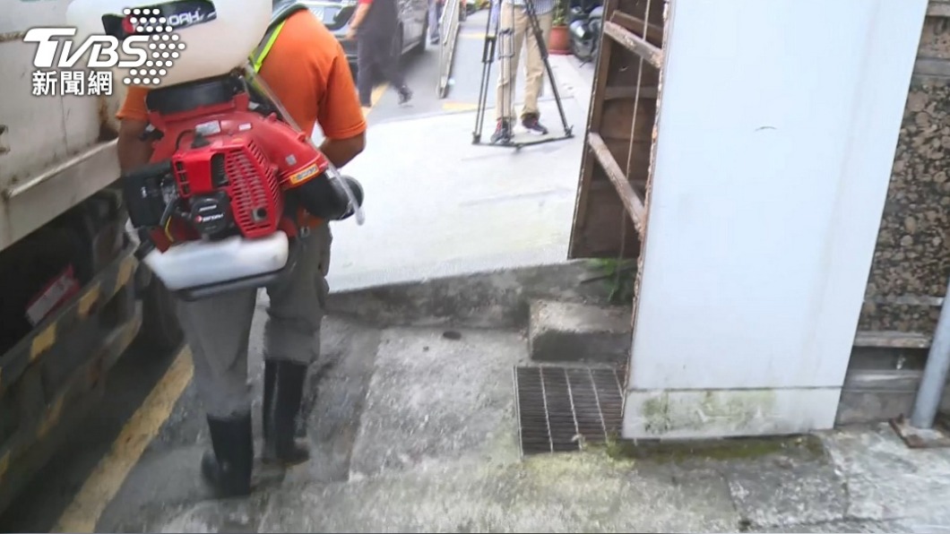 台灣本土疫情升溫。(圖/TVBS)