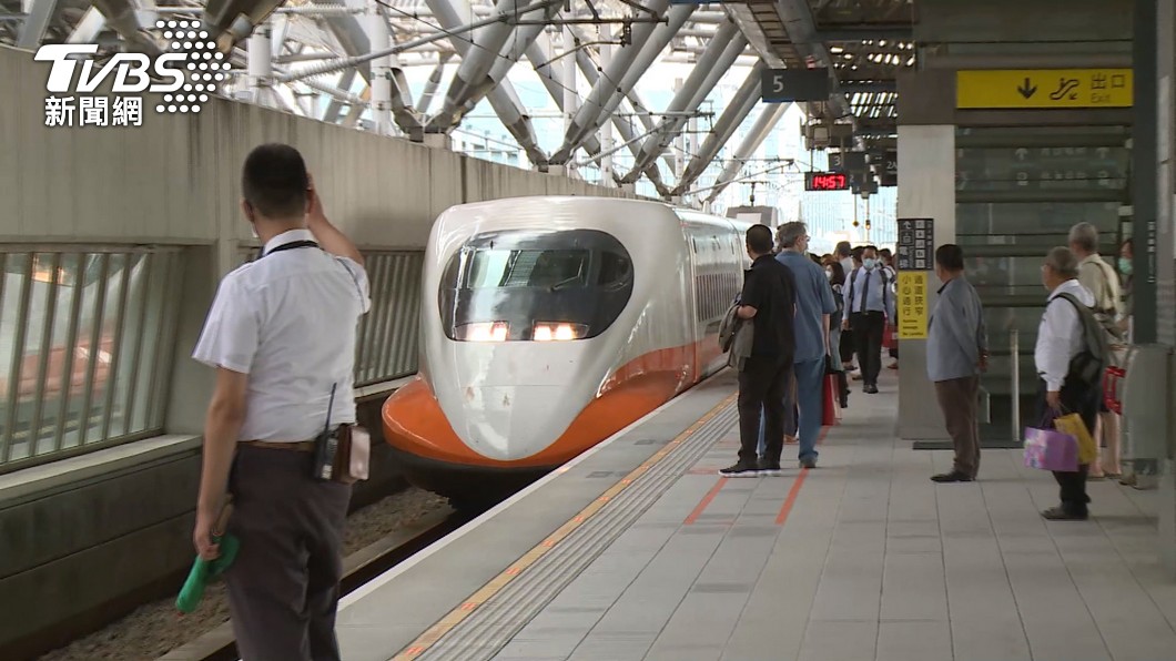 北漂年輕人搭車返鄉避疫 醫護急籲:2種人停止移動