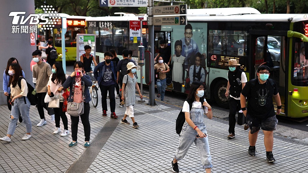 觀點/指揮中心被「神化」 醫:病毒恐在社區複製4、5個週期