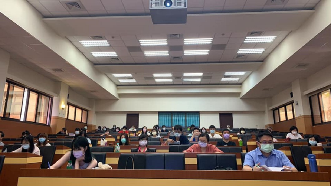 活動現場人數明顯未達百人。(圖/翻攝自林珍羽臉書)