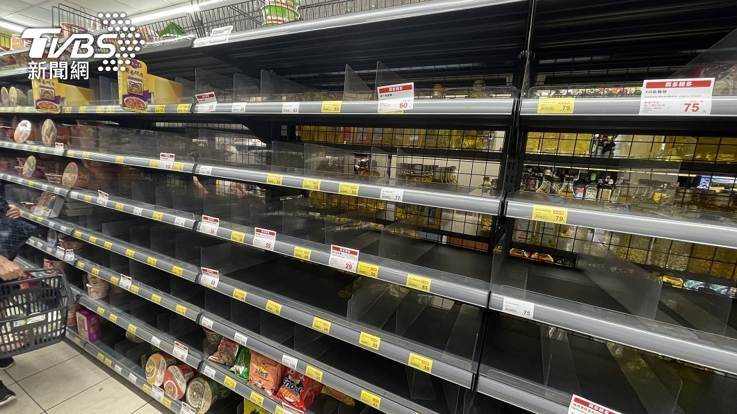 瘋搶物資！民眾最愛囤「三冠王」出爐　網購4品項最缺貨