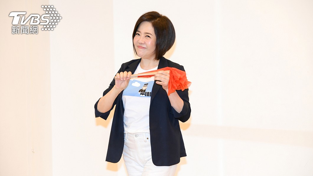 于美人今進棚錄《超級紅人榜》500特輯。（圖／三立電視提供）