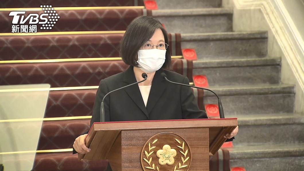 TVBS民調/蔡英文滿意度41% 連任後大減20%