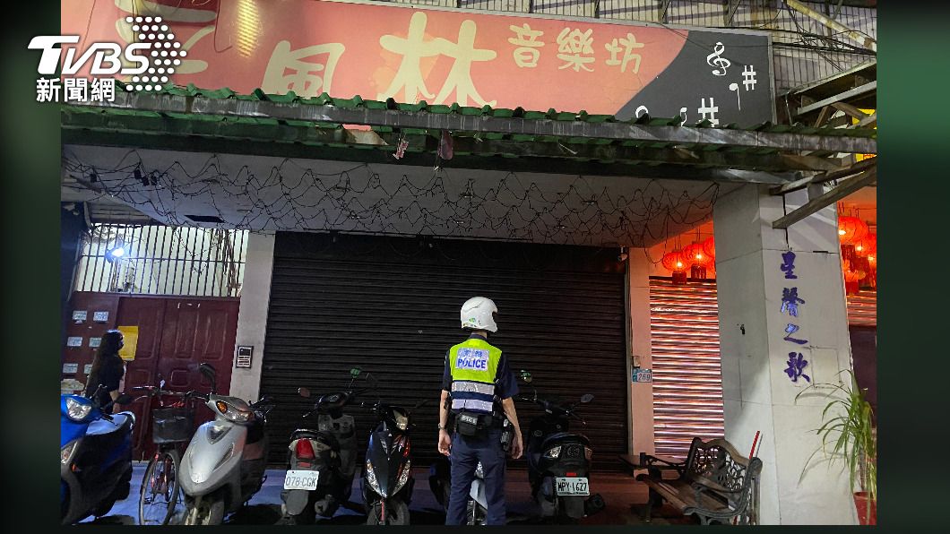 蘆洲警分局動員28人力徹夜稽查。（圖/TVBS）