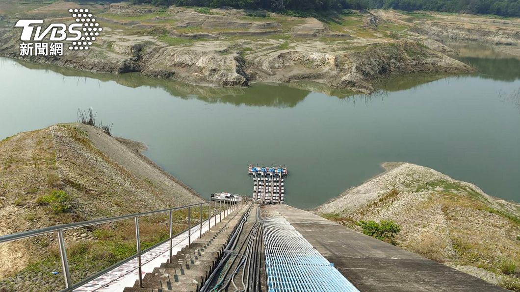 永和山水庫蓄水率跌破4% 竹南停水用戶延後復水