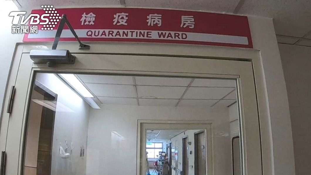 不是重症住不了院!婦輕症確診在家隔離 咳到說不出話