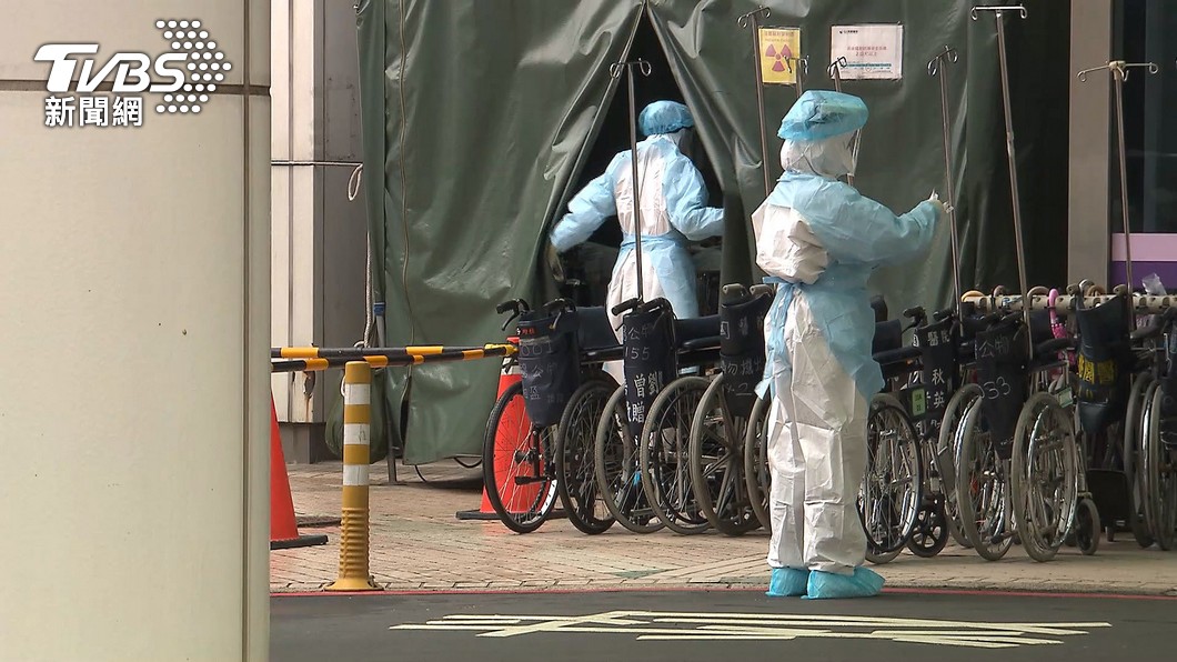 本土連3日破百!住院者41重症「2人裝葉克膜」