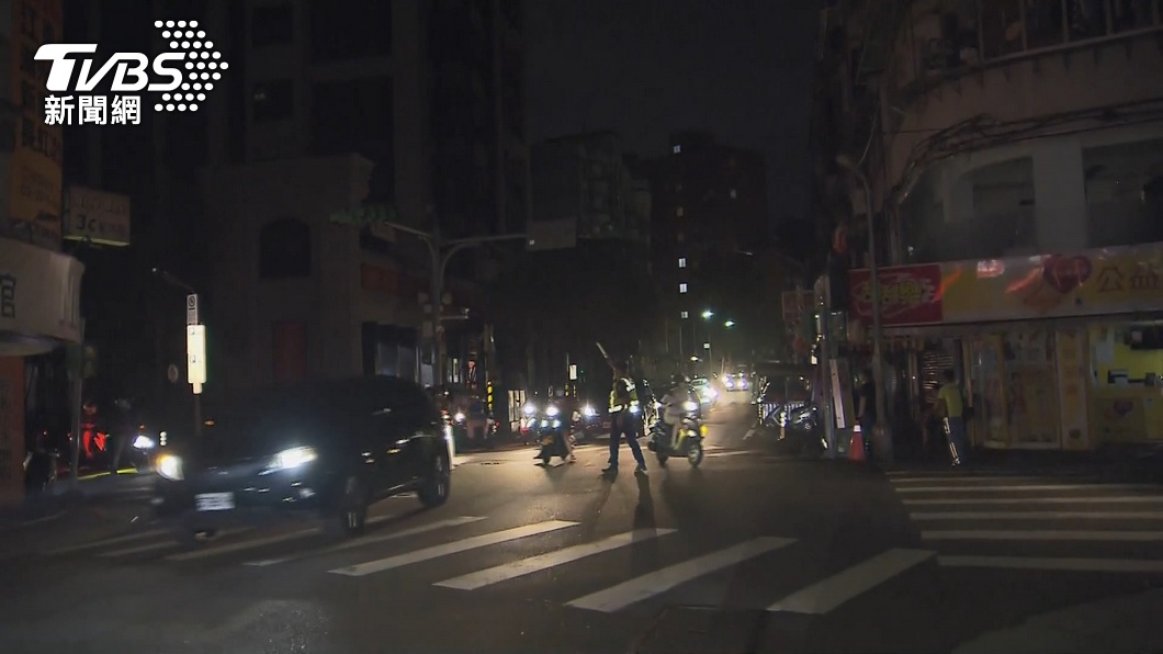 時空旅人穿越警告「人口剩1/4」!全球停電5年快來了