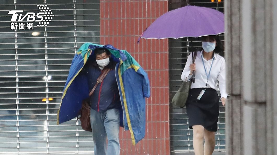 午後雷陣雨。(圖/中央社)