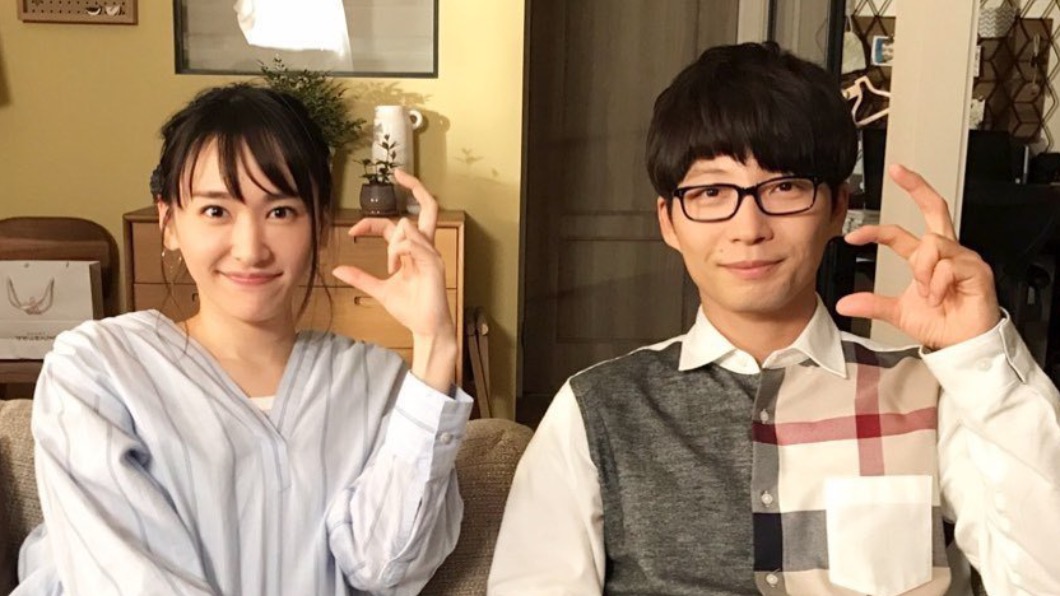 星野源回應兩人交往日期和否認未婚懷孕的消息。(圖/翻攝自月薪嬌妻IG)