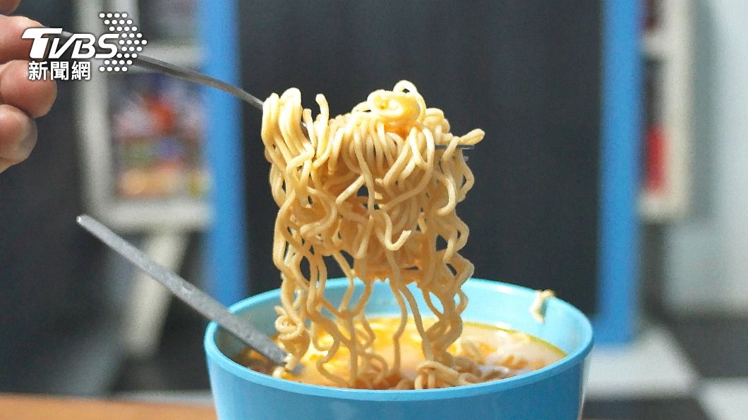 疫情期最會囤積食物4星座　食慾倍增、發福機會大