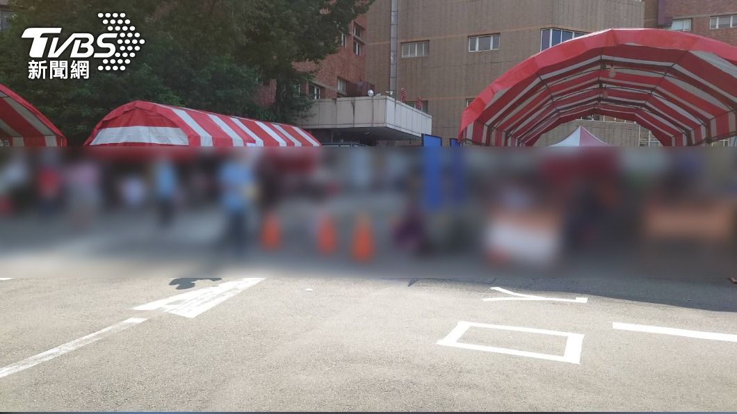 台北市政府在萬華設置5個篩檢站，其中一個就是聯合醫院中興院區。（圖／TVBS）