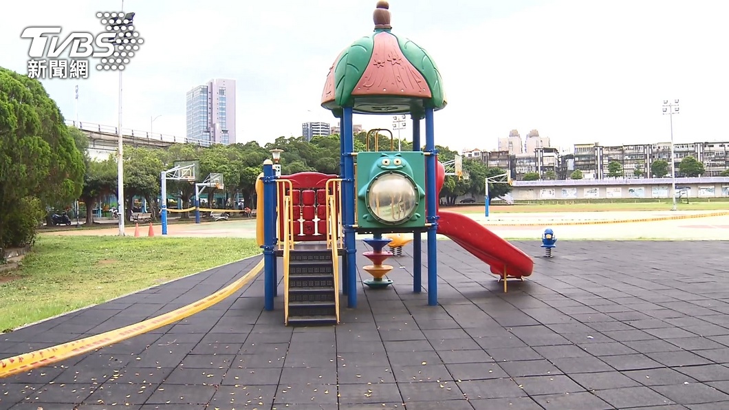 公園角落吃飯被嗆「快點戴口罩」　清潔包商嘆：魔人真多
