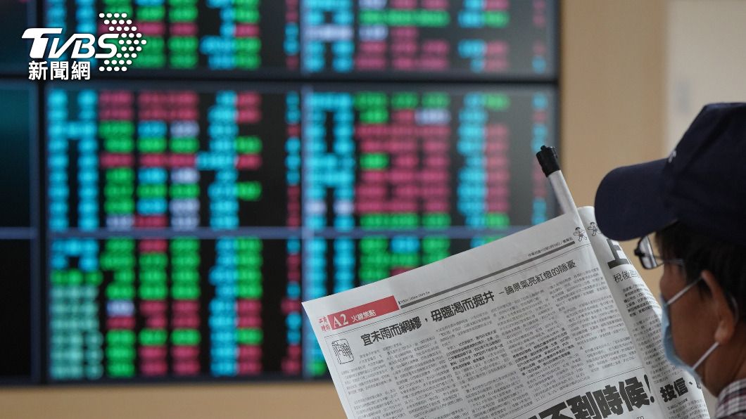 台股開高走高　收盤漲259.7點