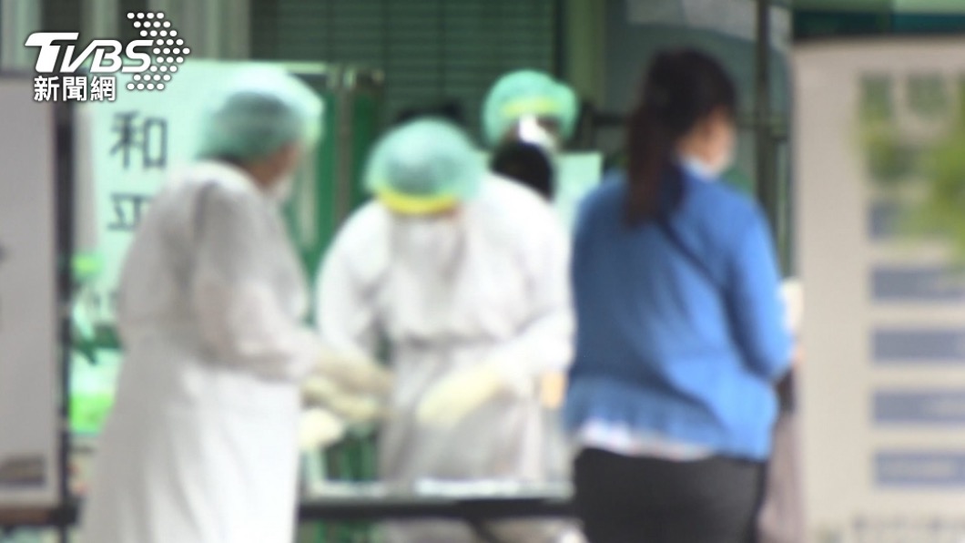 醫院快篩站。(圖/TVBS資料照)