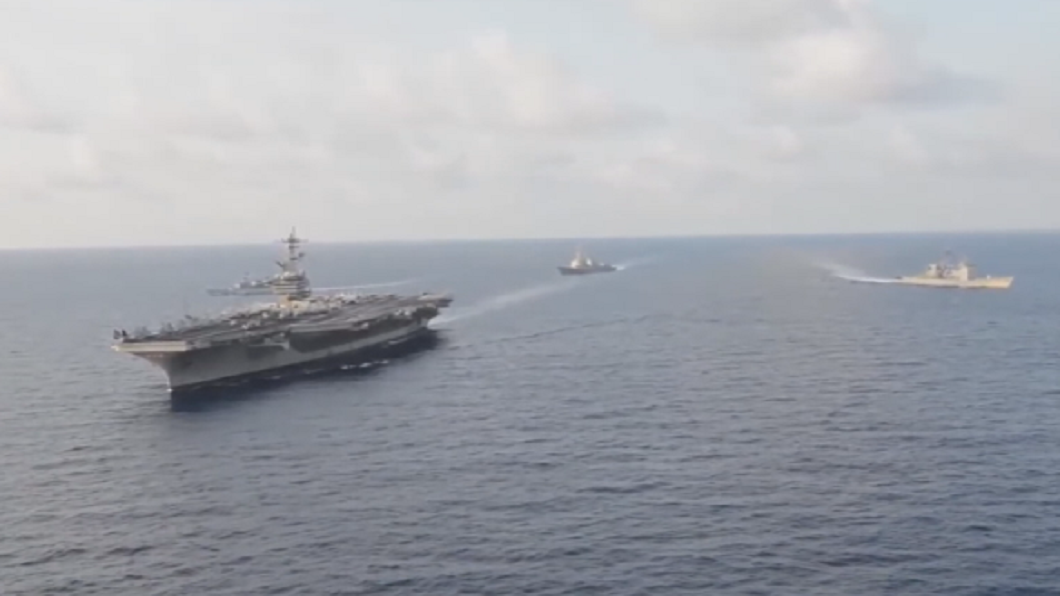 劍指中國大陸 澳法兩國軍艦南海編隊航行