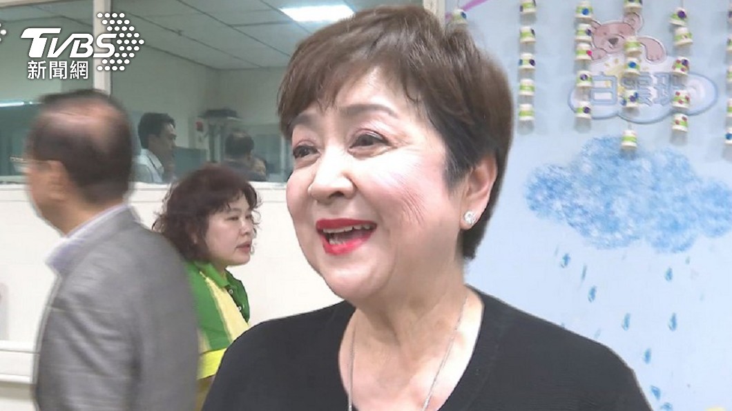 甄珍將徵詢醫師意見後,再決定是否在香港施打新冠肺炎疫苗。(圖/TVBS資料畫面)