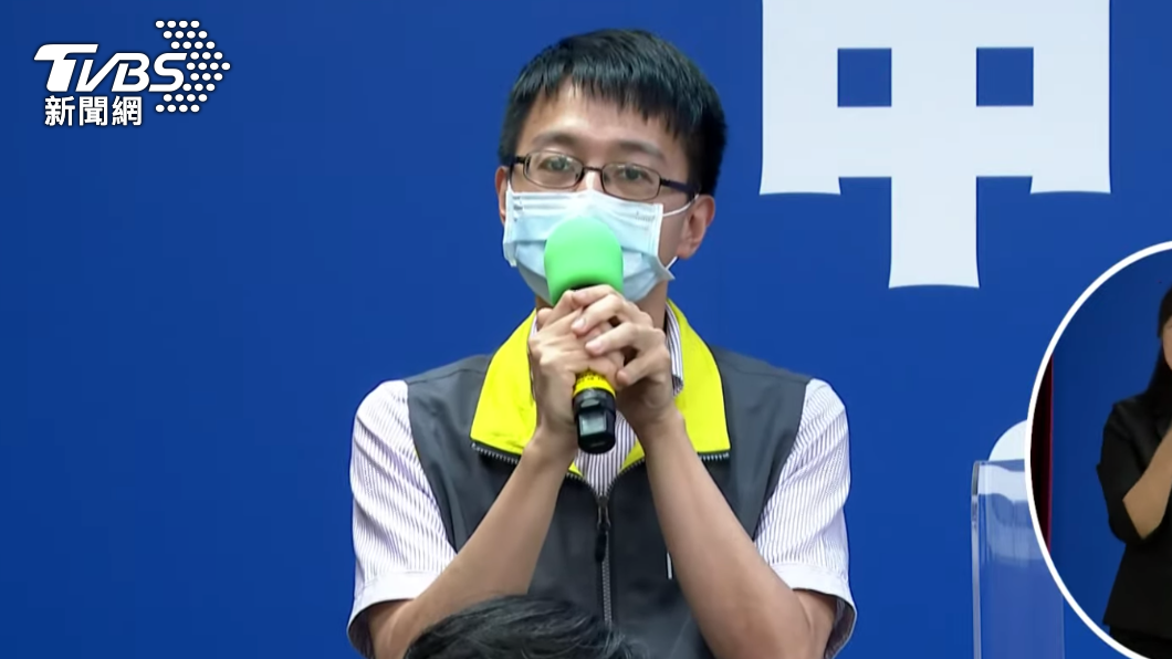 羅一鈞說明全台負壓隔離病房量能。(圖/TVBS)