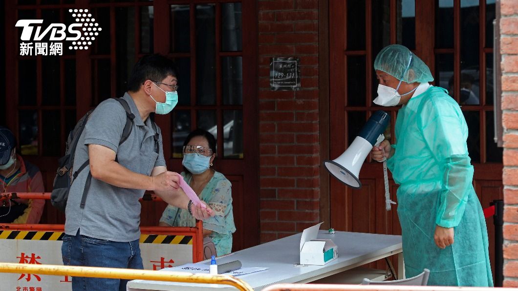 全國三級警戒外出戴口罩　指揮中心：不再勸導直接開罰