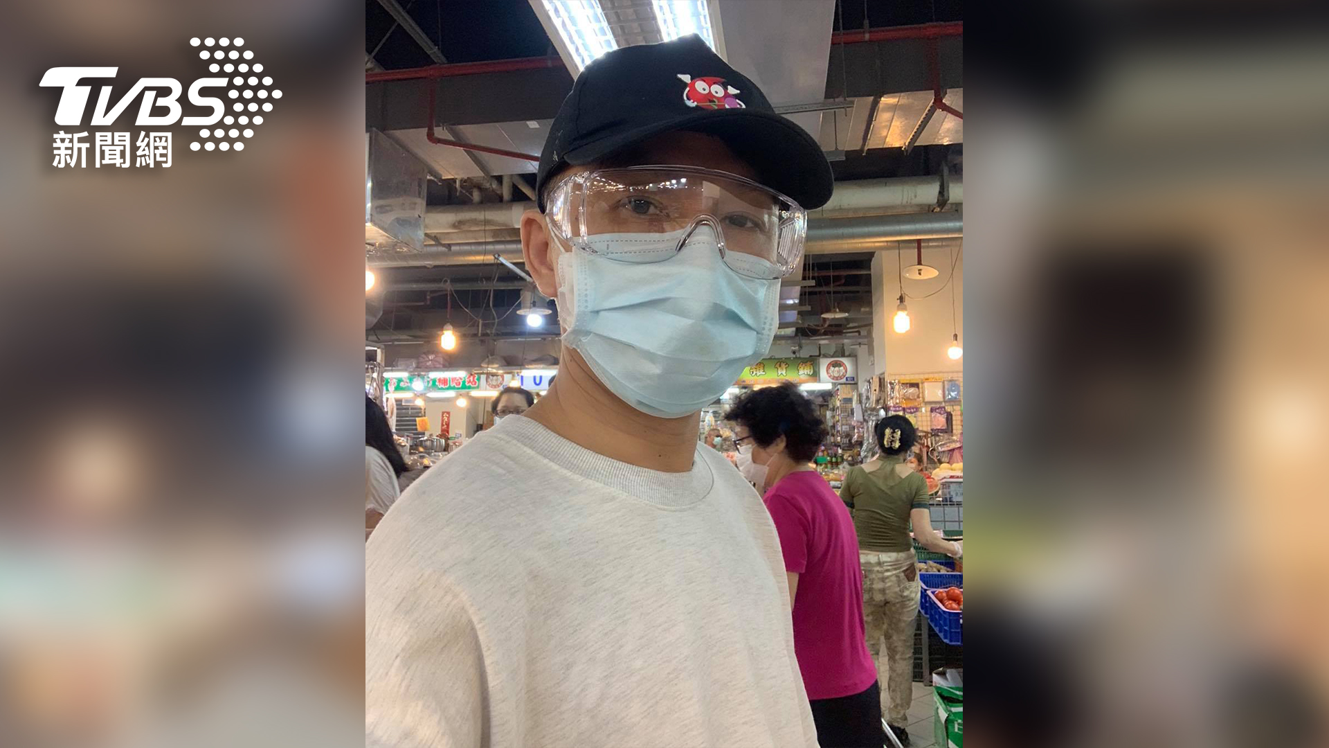 狄志為平時擔任家中的採買總管。(圖/TVBS提供)
