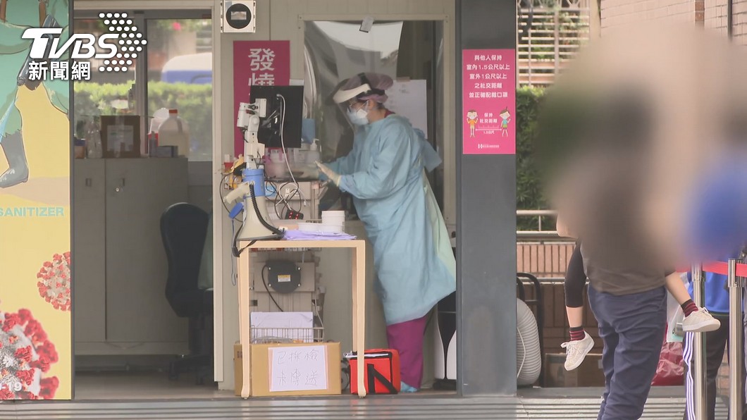 北市疫情「持續膠著」 柯文哲喊話:努力維持三級管制