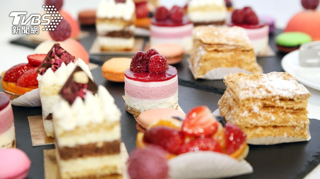 愛吃甜食也是造成胃食道逆流原因之一。（示意圖／shutterstock達志影像）