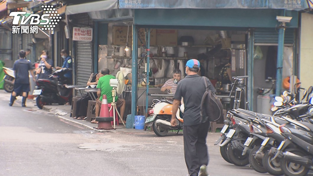 台北市依然是最多感染人口的地點，因此市府也進行封城兵推。（圖／TVBS）
