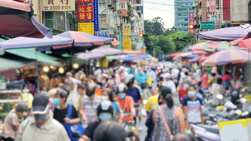北市街頭空蕩蕩？主播揭驚人「市場實況」：別活在泡泡裡