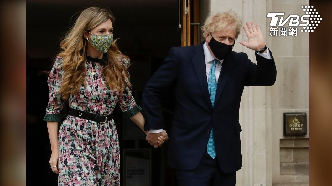 防疫期間保密到家 英國首相與未婚妻秘密完婚