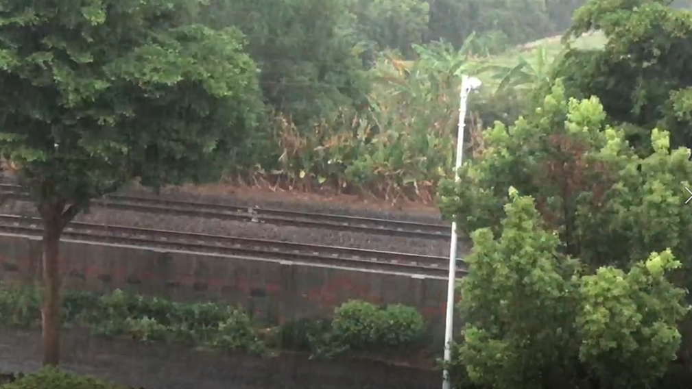 彰化下大雷雨。(圖/TVBS)