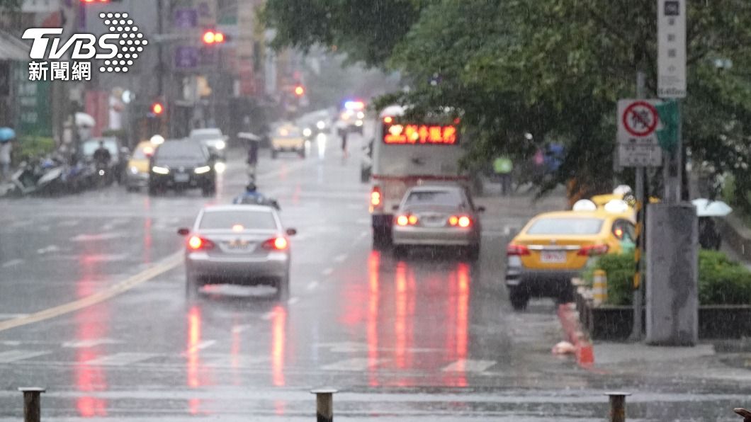 各地高溫回升 滯留鋒面影響留意短時強降雨