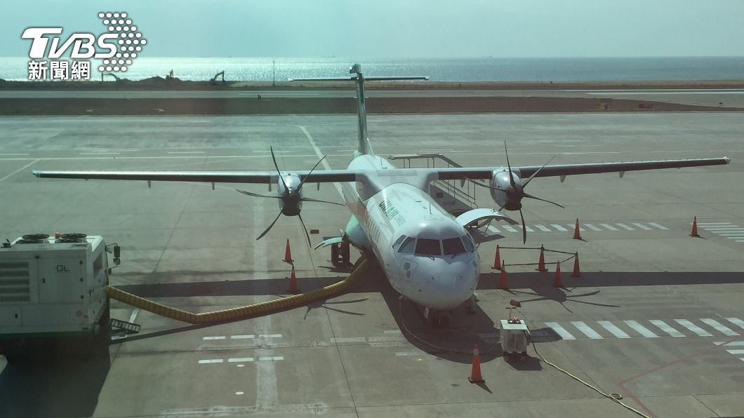 旅客PCR陽性卻搭機至廈門 民航局要求立榮檢討