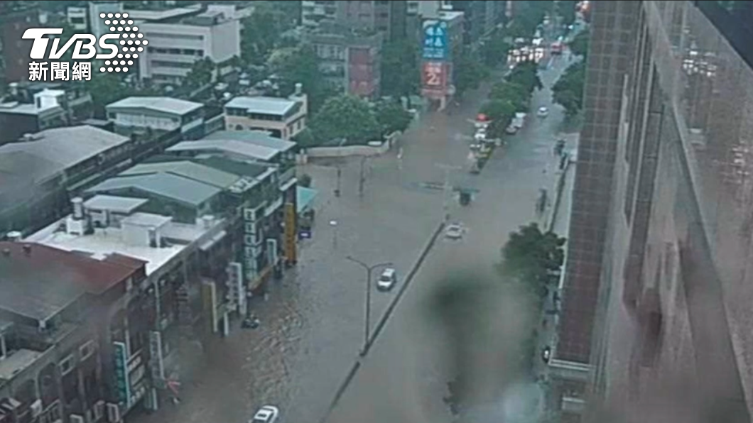 彩雲來襲!大雷雨轟炸台北市 信義、文山成重災區