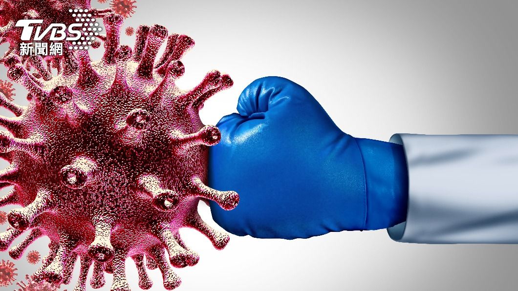 免疫系統欠佳者，對抗新冠肺炎時身體會產生極大負擔。（示意圖／shutterstock達志影像）