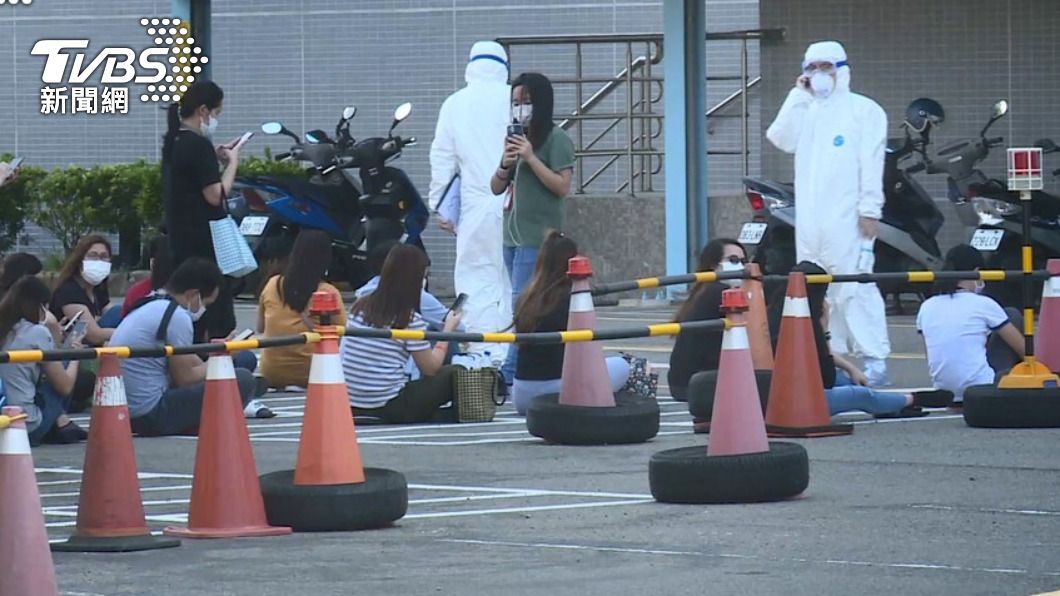降低苗栗電子廠移工染疫風險 陳時中下午2時說明