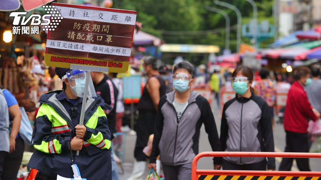 北市府管制市場人流 警:加強取締違規攤販