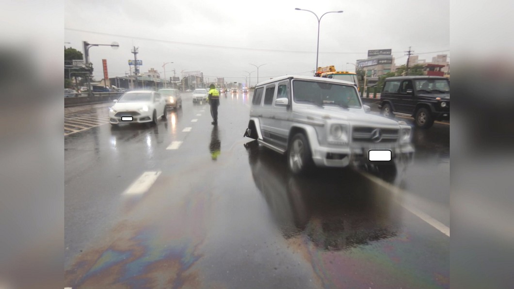 圖/翻攝自八卦村-行車紀錄器影片上傳中心