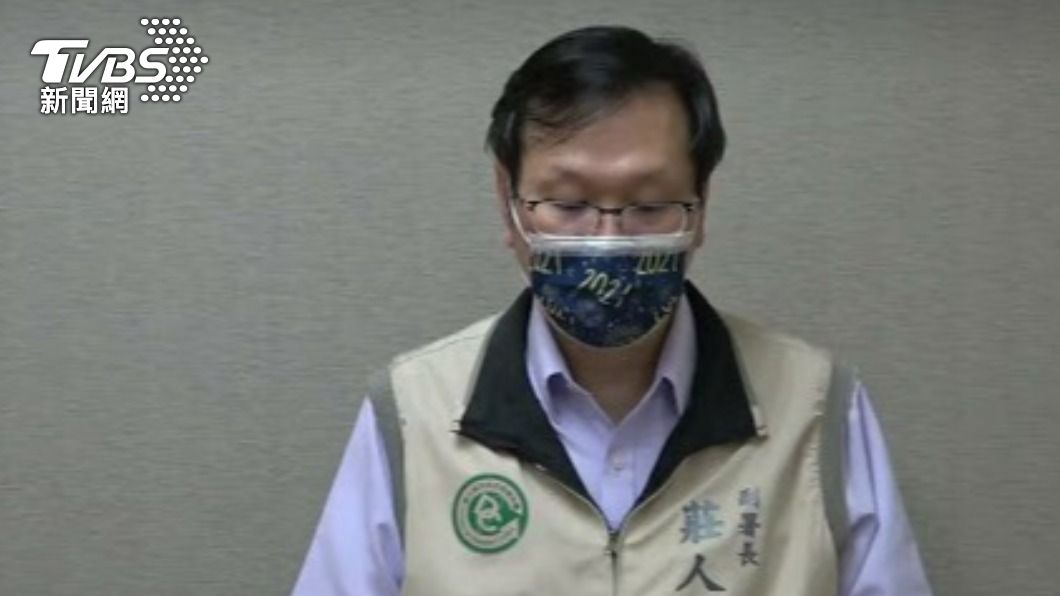 疾管署副署長莊人祥錄製影片說明女童染豬流感案例。(圖/疾管署提供)