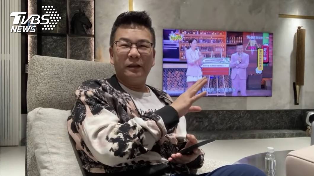 沈玉琳直播曝取名荒謬過程  竟是媽媽報戶口講錯