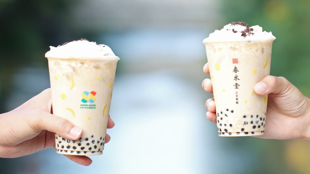 「春水堂」外帶自取飲品及餐點「全品項8折」。(圖/翻攝自「春水堂」粉專)
