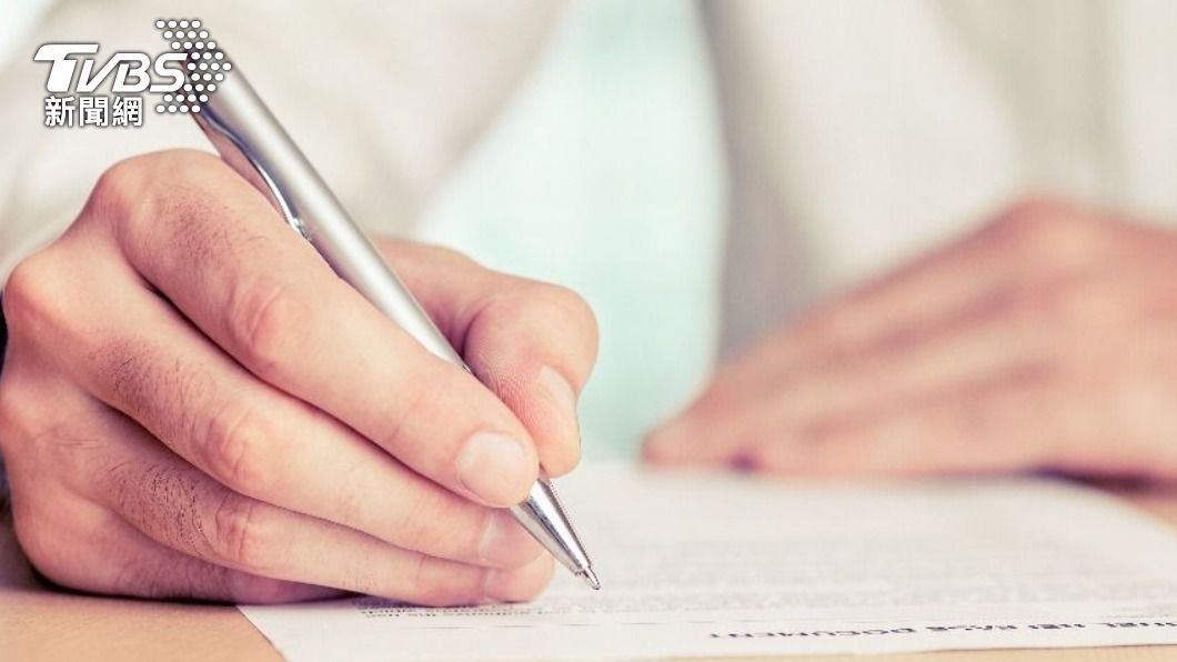 傳出有移工被迫簽下切結書。(示意圖/shutterstock 達志影像)