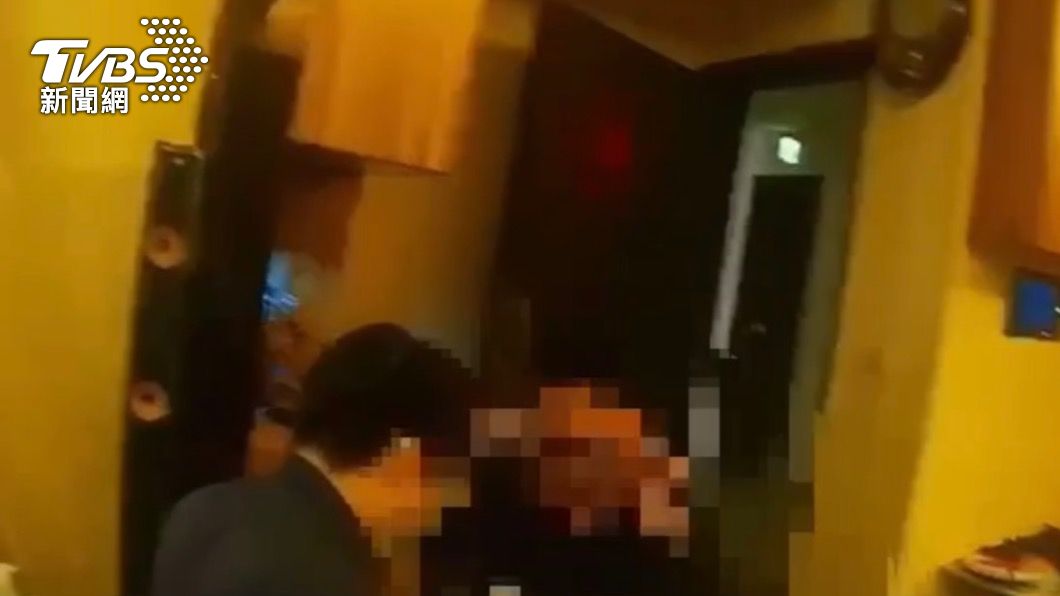 隔離完上班首日 中和2警員CPR救遭飯糰噎住民眾