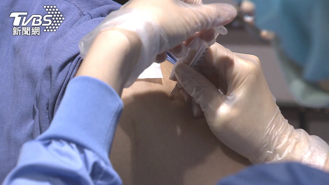 AZ第二劑「誤打莫德納」 莊人祥:視為完整接種