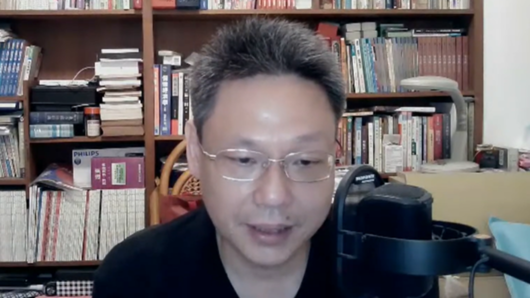 謝寒冰開直播爆料特權打疫苗內幕。(圖/翻攝自謝寒冰YouTube)